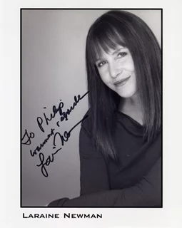 Laraine Newman autograph