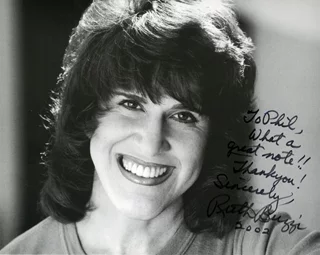 Ruth Buzzi autograph