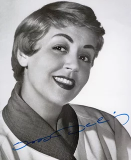 Suzy Delair autograph