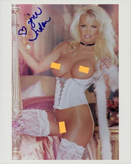 Tina Jordan autograph