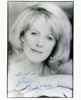 Lynn Redgrave autograph