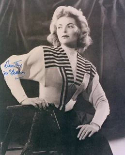 Dorothy McGuire autograph