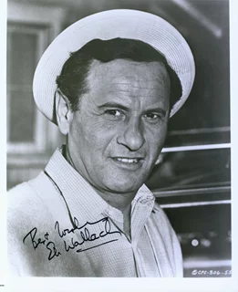 Eli Wallach autograph