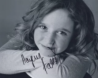Hayley Faith Negrin autograph