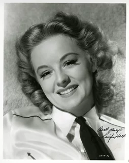 Jennifer Holt autograph