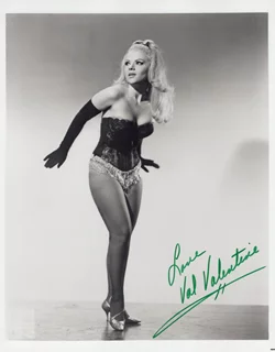 Val Valentine autograph