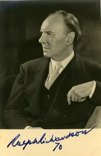 Ralph Richardson autograph