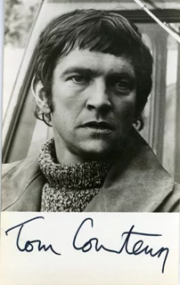 Tom Courtenay autograph