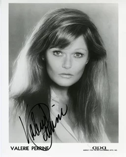 Valerie Perrine autograph