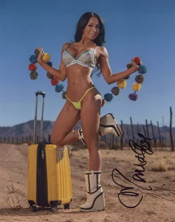 Monica Goe autograph