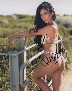 Quiggle Ignacio autograph