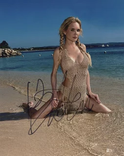 Brittany Lee autograph