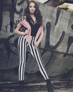 Marcela Navarrete autograph