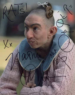Naomi Grossman autograph