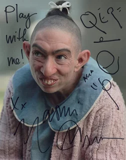 Naomi Grossman autograph