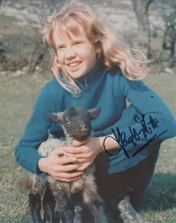 Hayley Mills autograph