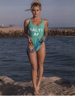 Madi Bath autograph