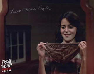 Lauren-Marie Taylor autograph