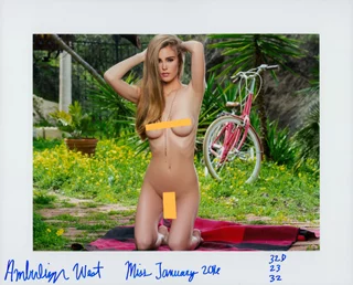 Amberleigh West autograph