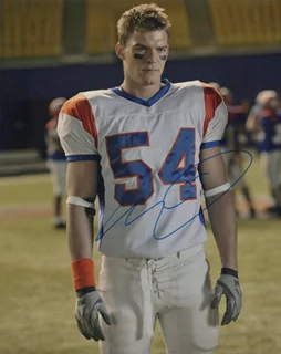 Alan  Ritchson autograph