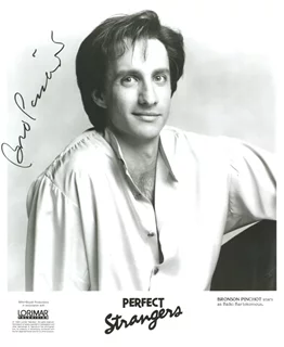 Bronson Pinchot autograph