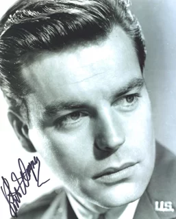 Robert Wagner autograph