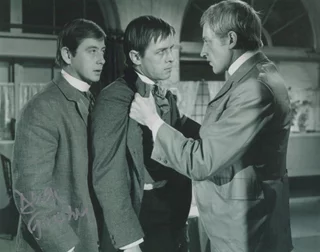 Derek Fowlds autograph