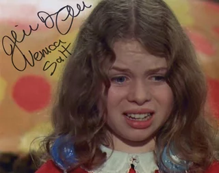 Julie Dawn Cole autograph