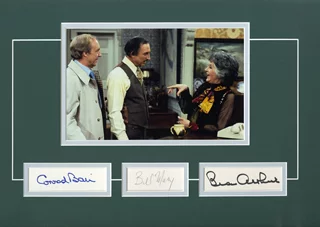 Maude autograph