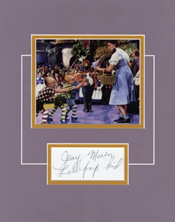 Jerry Maren autograph