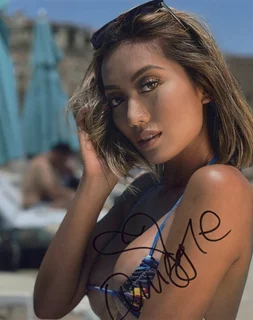 Quiggle Ignacio autograph