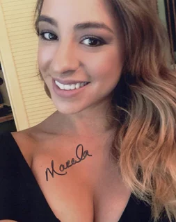 Marcela Navarrete autograph
