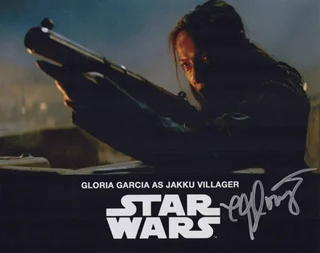 Gloria Garcia autograph