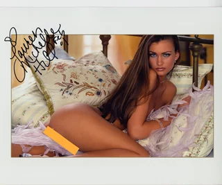 Lauren Michelle Hill autograph