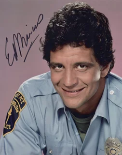 Ed Marinaro autograph