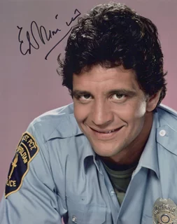 Ed Marinaro autograph