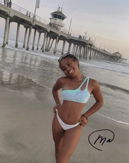 McKenzie Cole autograph