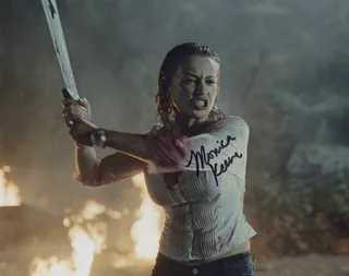 Monica Keena autograph