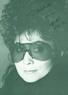 Yoko Ono autograph
