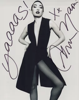 Naomi Grossman autograph