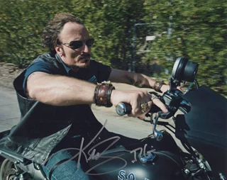 Kim Coates autograph