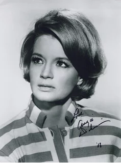 Angie Dickinson autograph