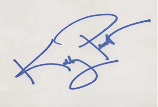 Kelly Preston autograph