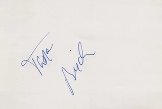 Thora Birch autograph