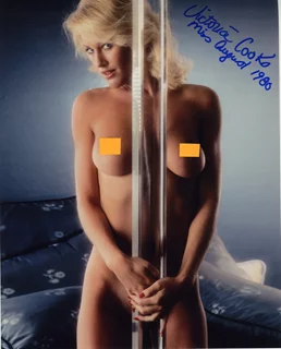 Victoria Cooke autograph