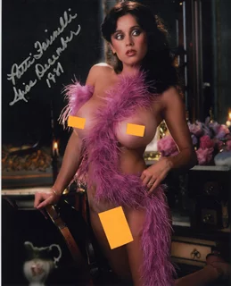 Patti Farinelli autograph