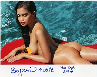 Bryiana Noelle autograph