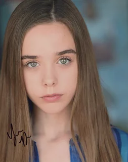 Jenna Davis autograph