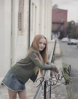 Pressley Hosbach autograph