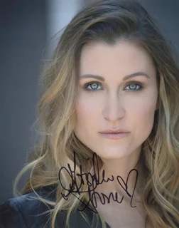 Gabrielle Stone autograph